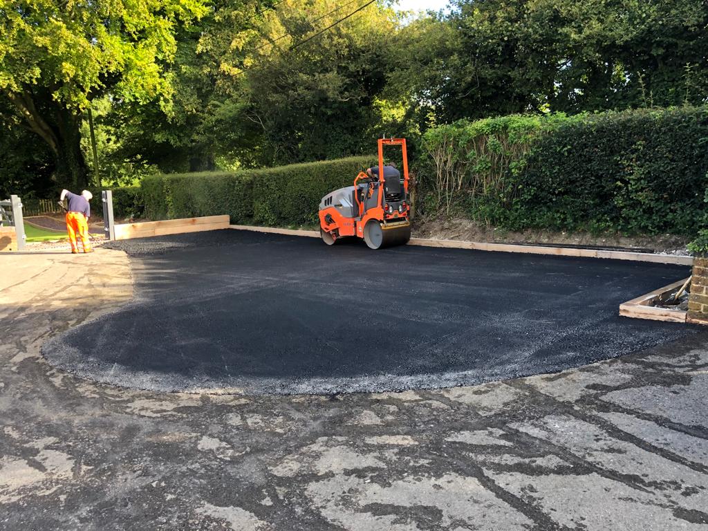 This is a photo of a bitumen driveway which is in the process of being installed by Beaudesert Asphalt & Bitumen Surfacing